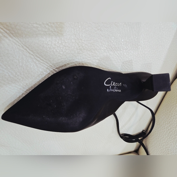 Circus by Sam Edelman Black Pointed Slingback Heels Leathet Pump Size 6 - Picture 4 of 7